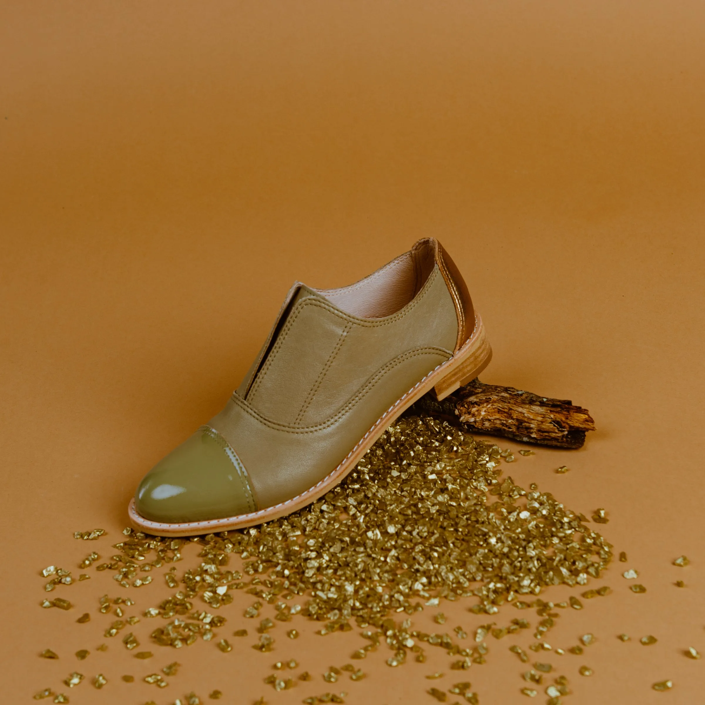 MATCHA Green Leather Oxfords