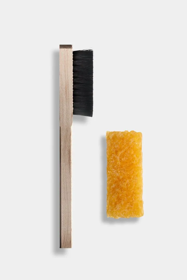 SUEDE CLEANING KIT